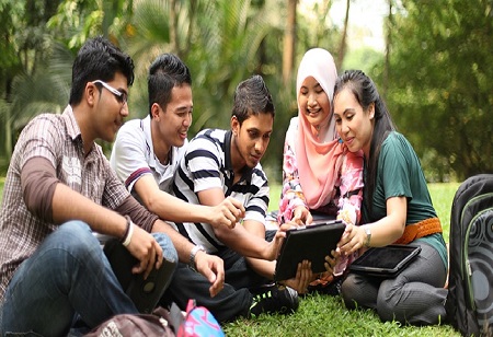 Malaysian college Unites with RISE Educator Awardee for enhanced learning